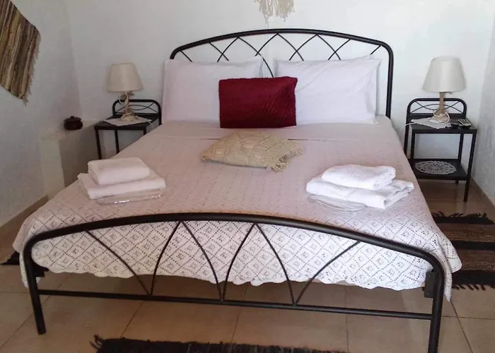 Ioli\'S Apartments